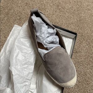 Blondo Bella Light Grey Suede Women's Footwear 9 NIB